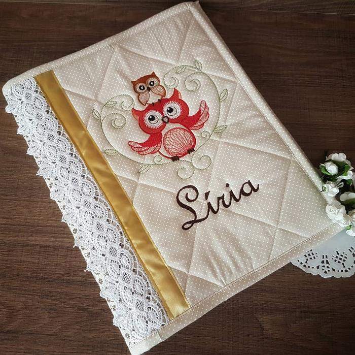 capa de caderno com bordado