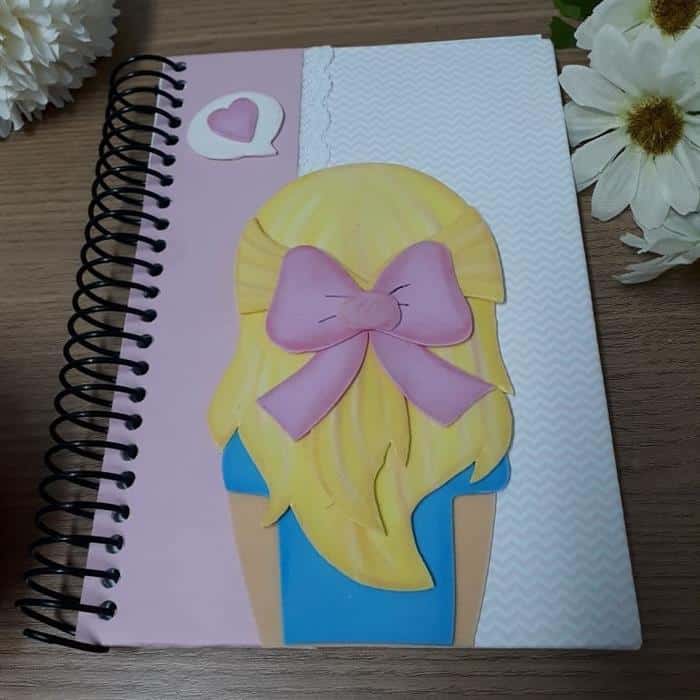 capa de caderno em eva feminino