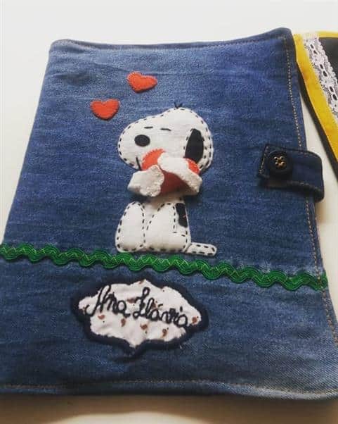 capa personalizada com jeans