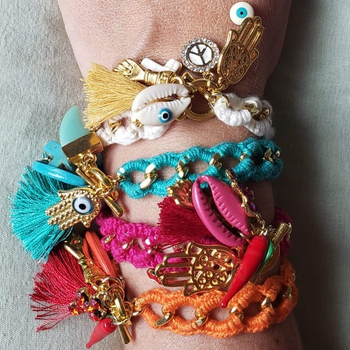 pulseira de linha