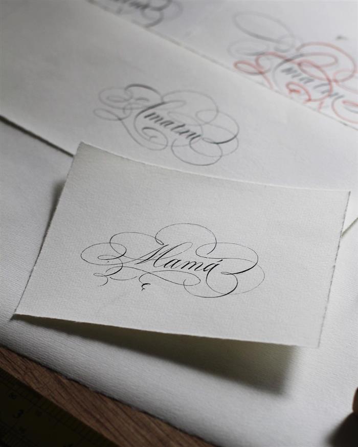 caligrafia artistica para convites de casamento
